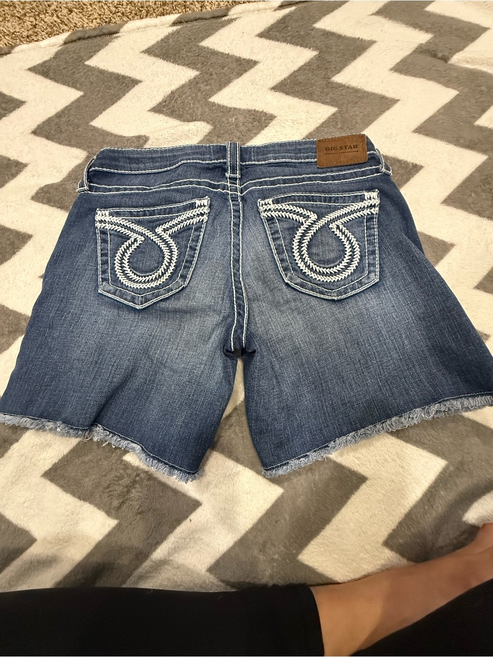 Big Star Women's Blue Denim Cutoff Shorts -NwoT Size 30